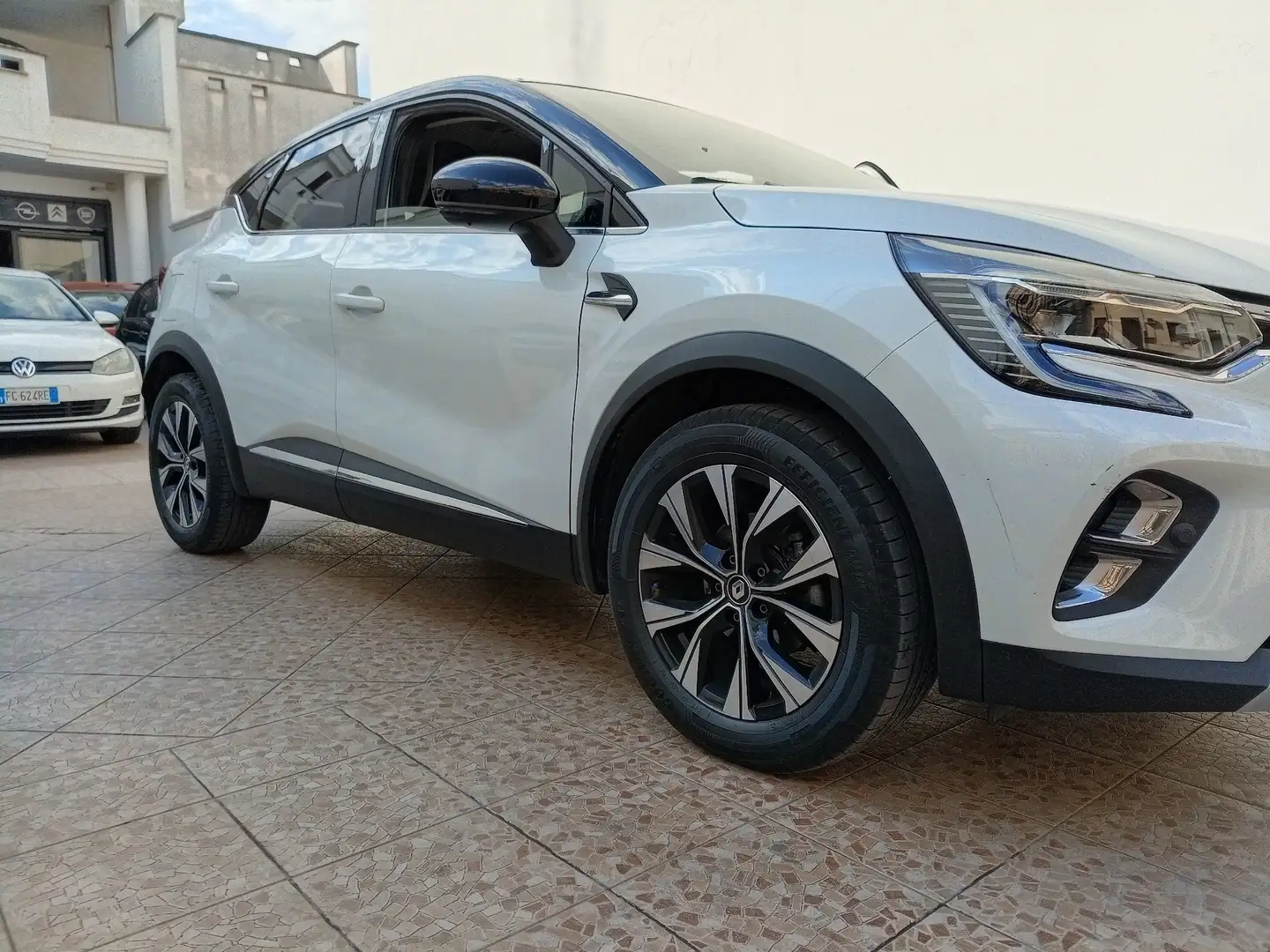 Renault Captur 1.0 tce Techno Gpl 100cv Bianco - 2