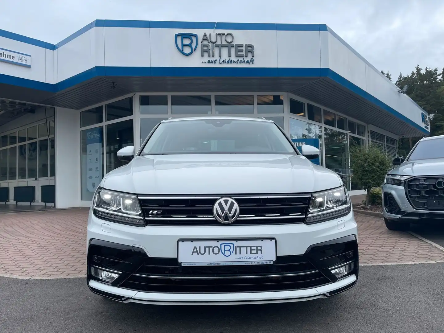 Volkswagen Tiguan 2.0 TDI DSG R-Line Highline ACC+AHK+Ca... Blanc - 2