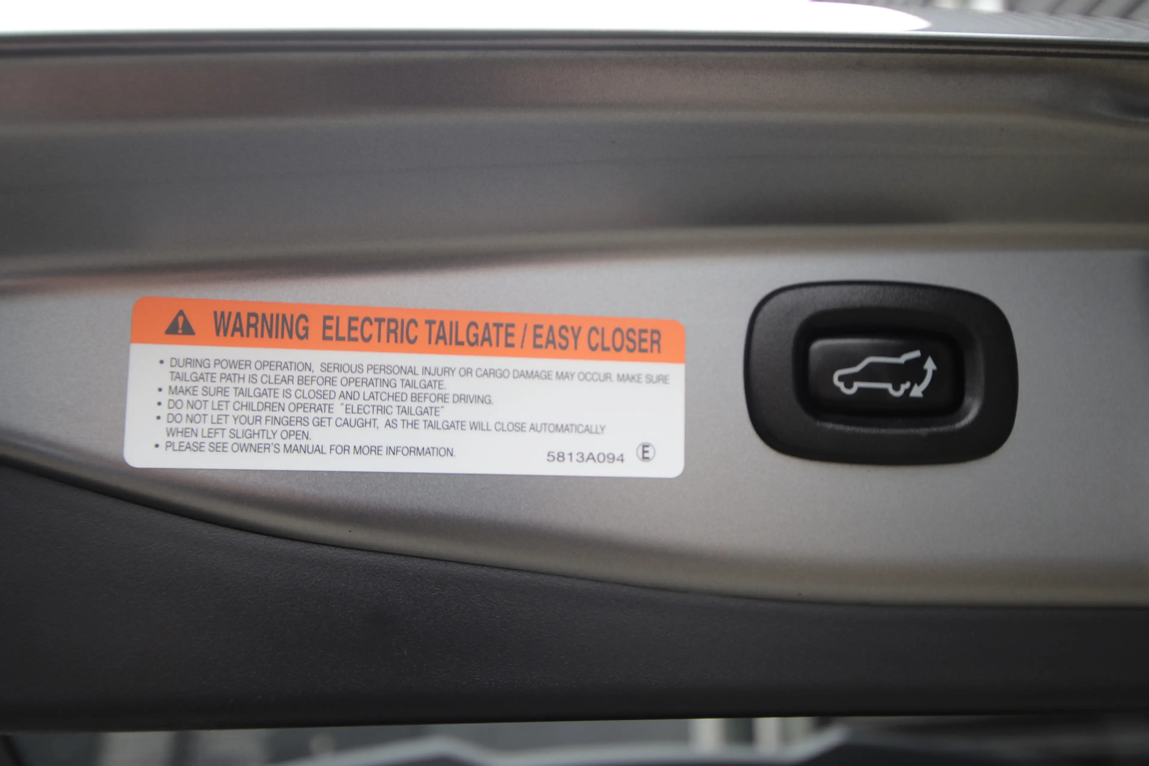 Mitsubishi Outlander 2.4 PHEV Instyle Opendak, Adaptive Cruise — photo 12