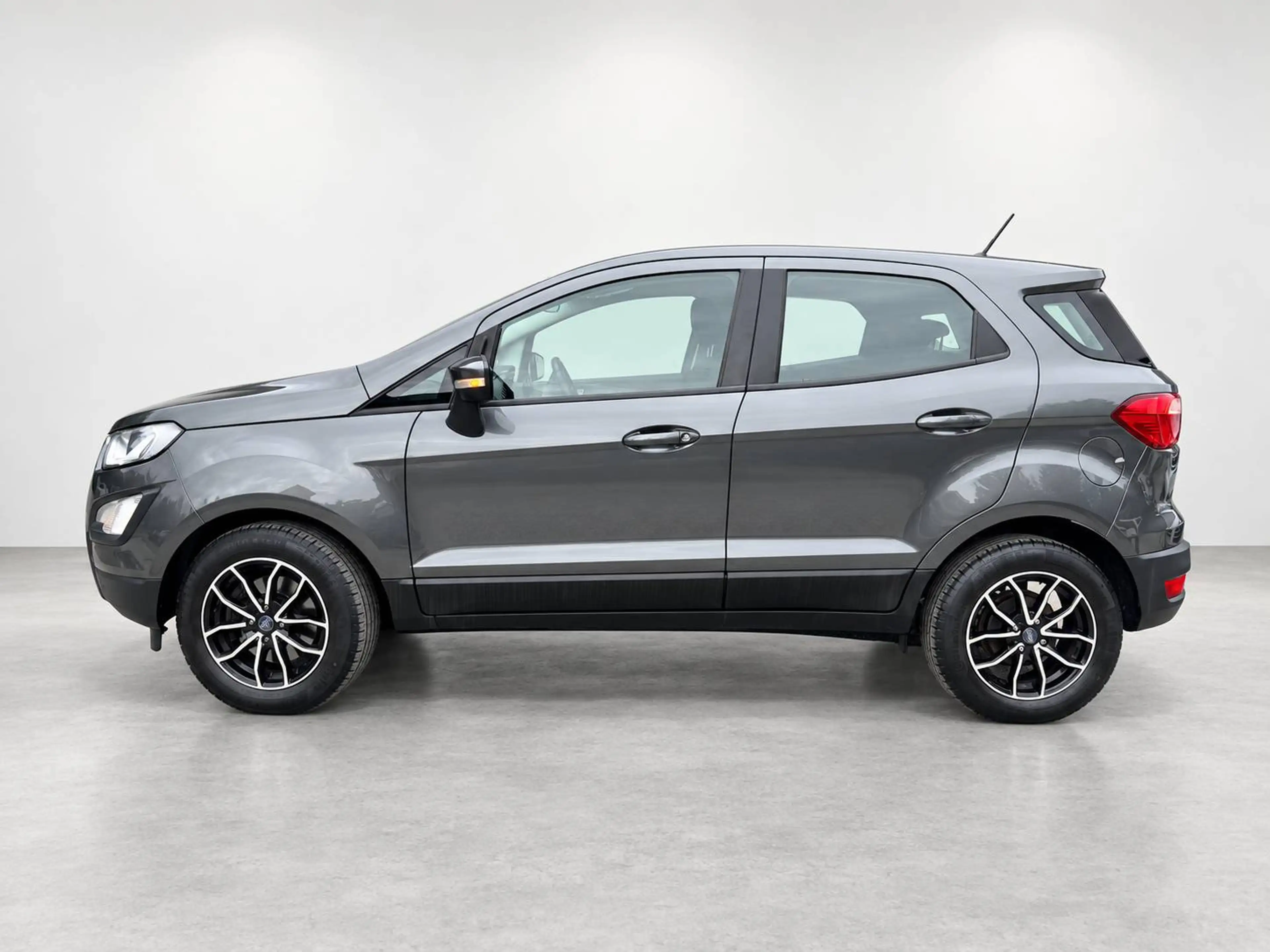 Ford EcoSport 1,5 TDCi Titanium — photo 3