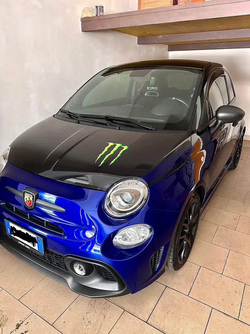 Abarth 595 1.4 t-jet Monster Energy Yamaha 165cv - 2