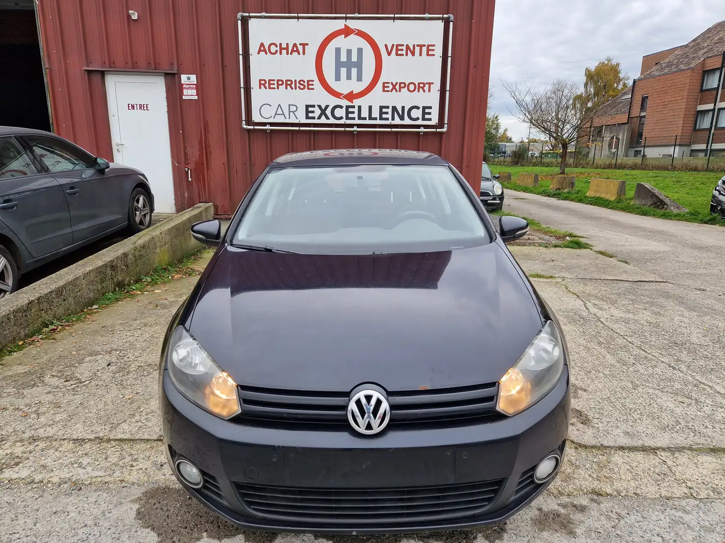 Volkswagen Golf Golf 1.6 CR TDi Highline DPF Noir - 1