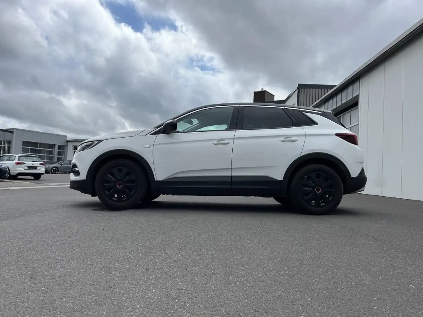 Opel Grandland X Innovation 87€ m. 20% Anzahlung Navi LED SHZ PDC Weiß - 2