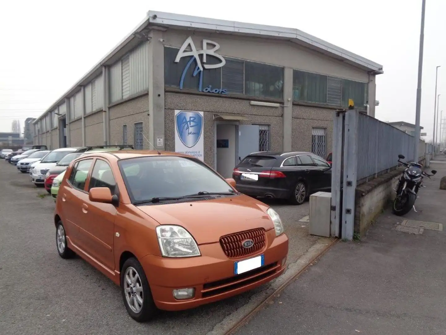 Kia Picanto 1.0 12V *FRIZIONE NUOVA*TAGLIANDATA*NEOPATENTATI* Pomarańczowy - 1