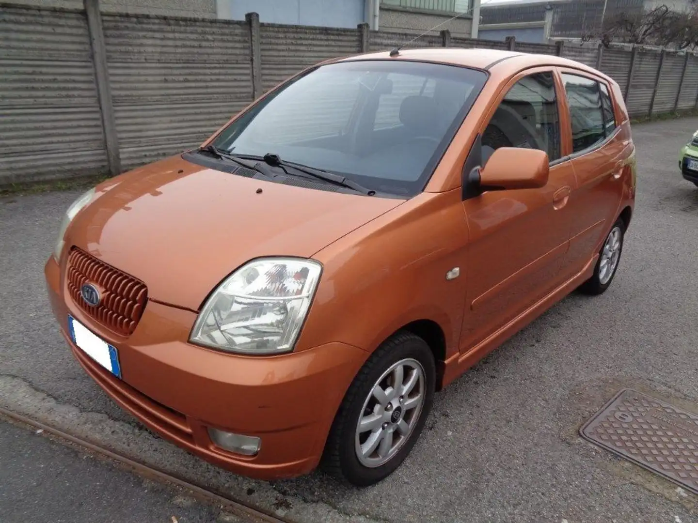 Kia Picanto 1.0 12V *FRIZIONE NUOVA*TAGLIANDATA*NEOPATENTATI* Pomarańczowy - 2