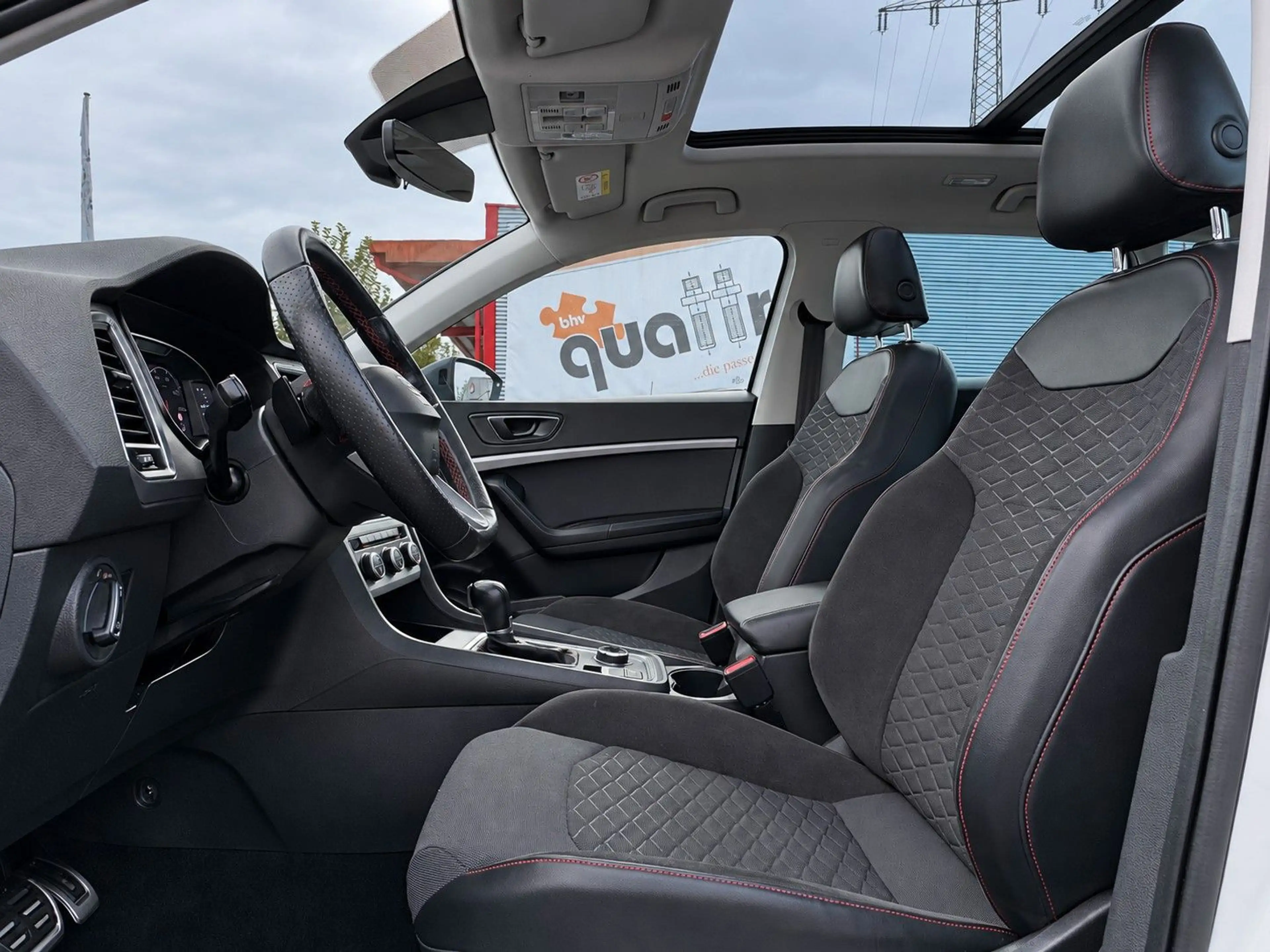 SEAT Ateca 2.0 FR 4Drive *1.Hand/Virtual/ACC/LED/AHK* — photo 8