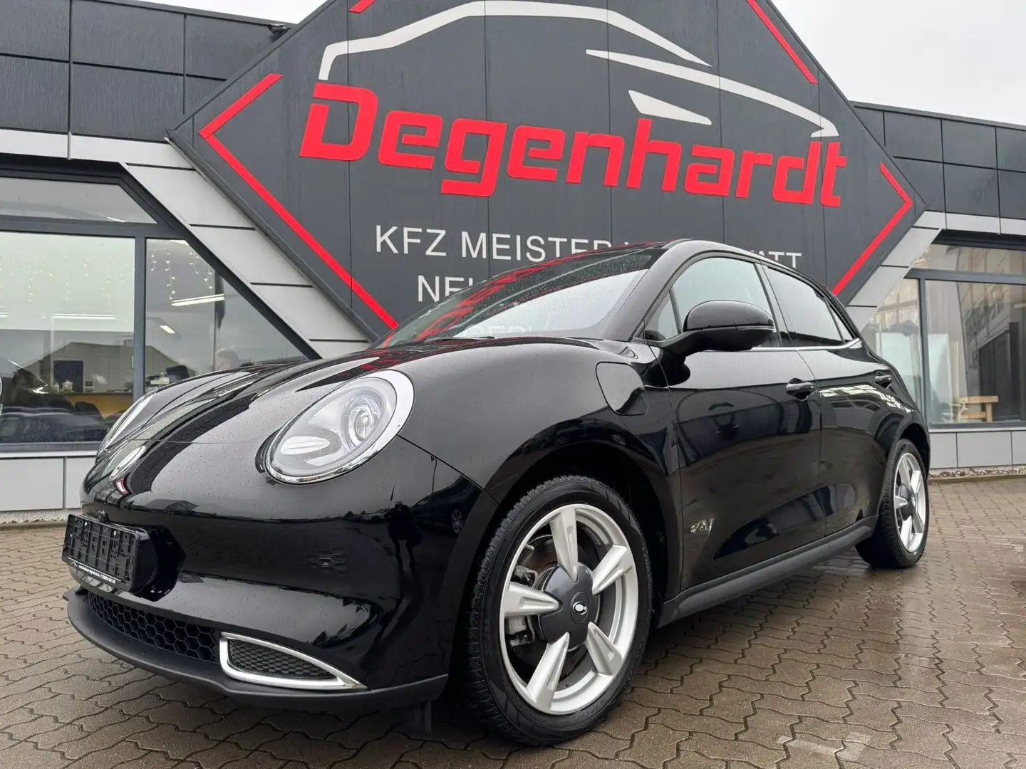 Ora Funky Cat 03 126KW 400 Pro + PANO Wärmepumpe 360° Schwarz - 1