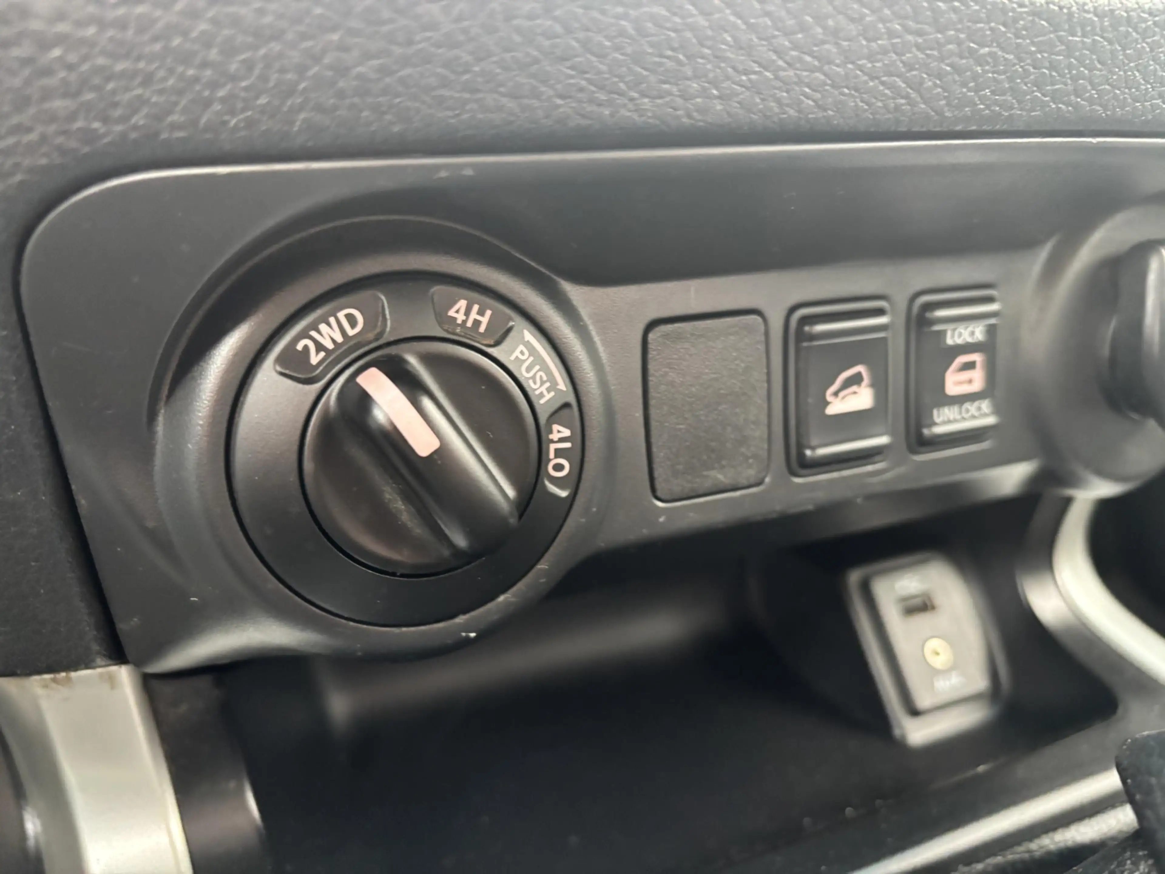 Nissan Navara 2.3 dCi Acenta Double Cab Veth*A/C*CRUISE*4WD*TEL* — photo 26