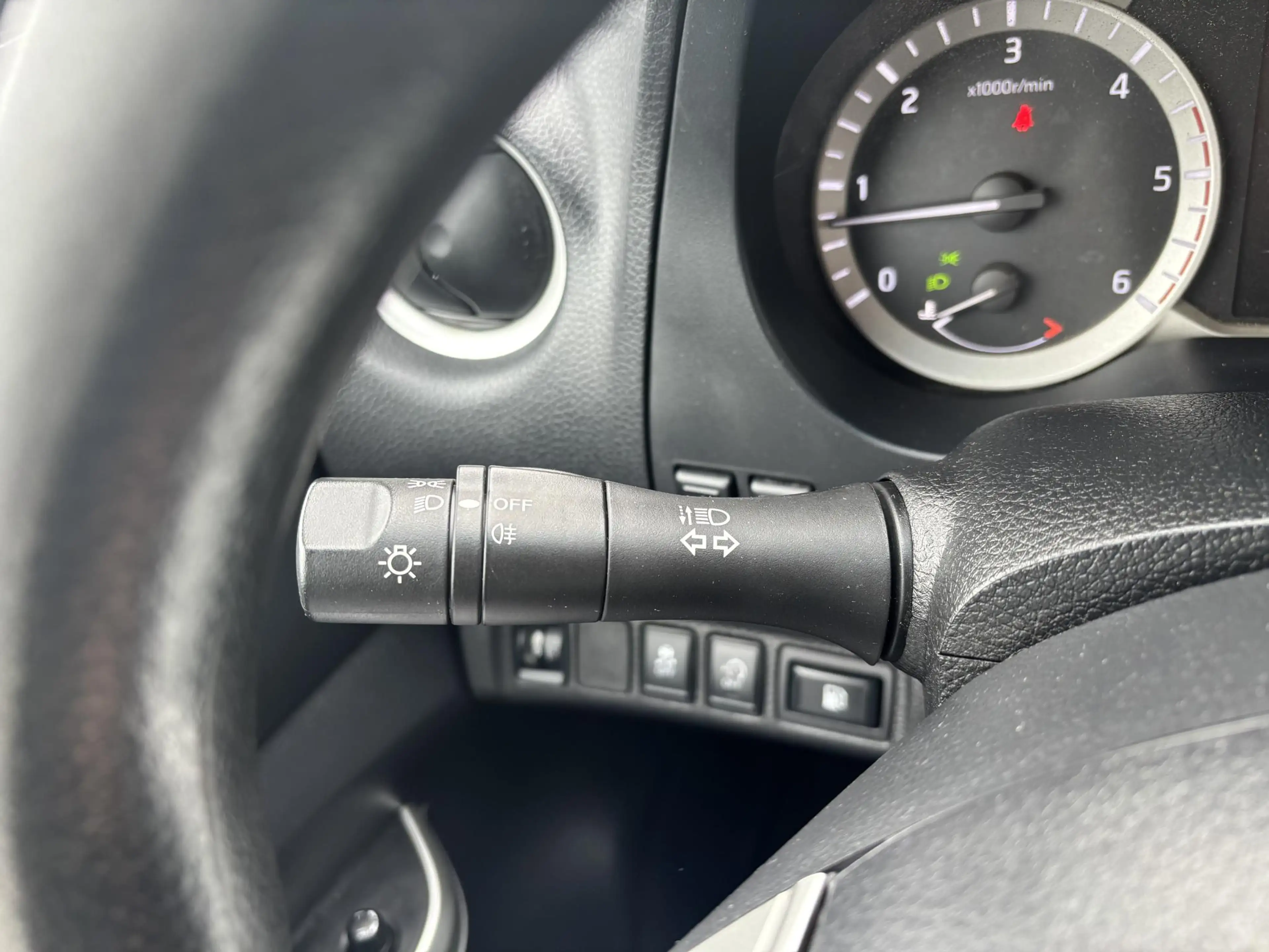 Nissan Navara 2.3 dCi Acenta Double Cab Veth*A/C*CRUISE*4WD*TEL* — photo 35