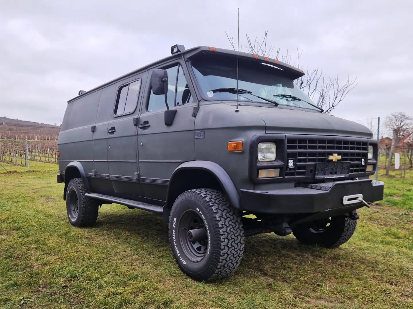 Chevrolet Chevy Van 4x4  Quigley – Super Trak Van Grün - 1
