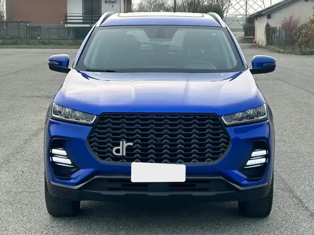 DR Automobiles DR6.0 view 2