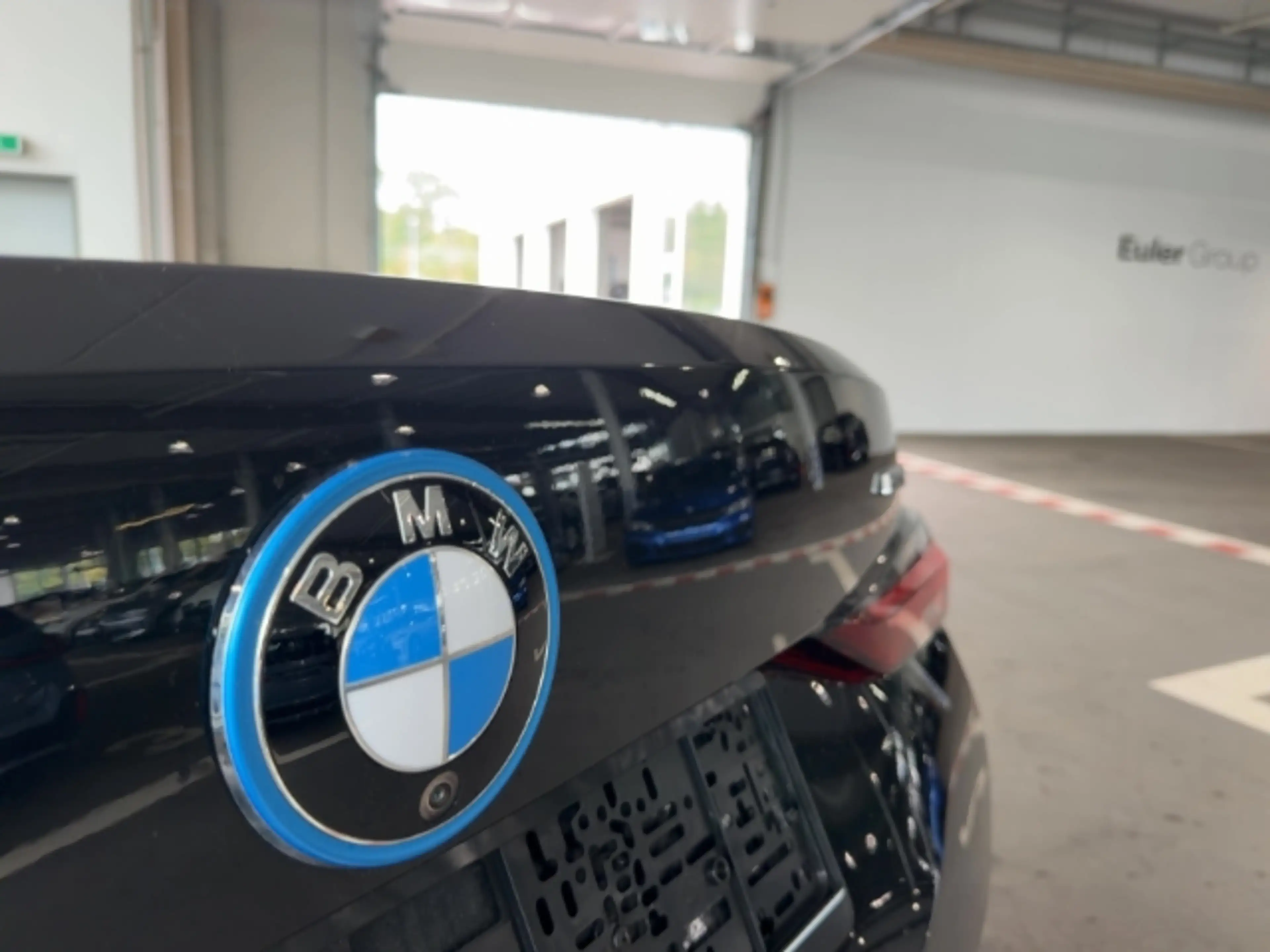 BMW i4 eDrive35 Gran Coupe Soundsystem LED El. Heckklappe — photo 14