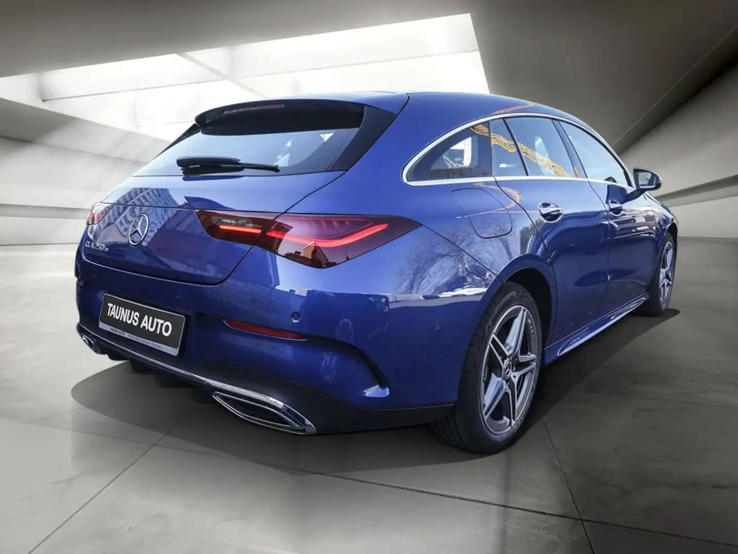 Mercedes-Benz CLA 250 e AMG-LINE PREMIUM PANO BURMESTER 11kW Blau - 2