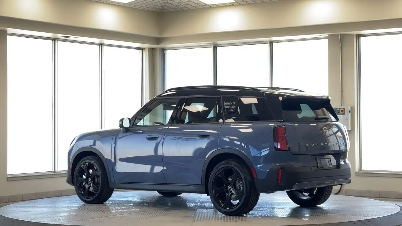 MINI Countryman снимка MINI Countryman