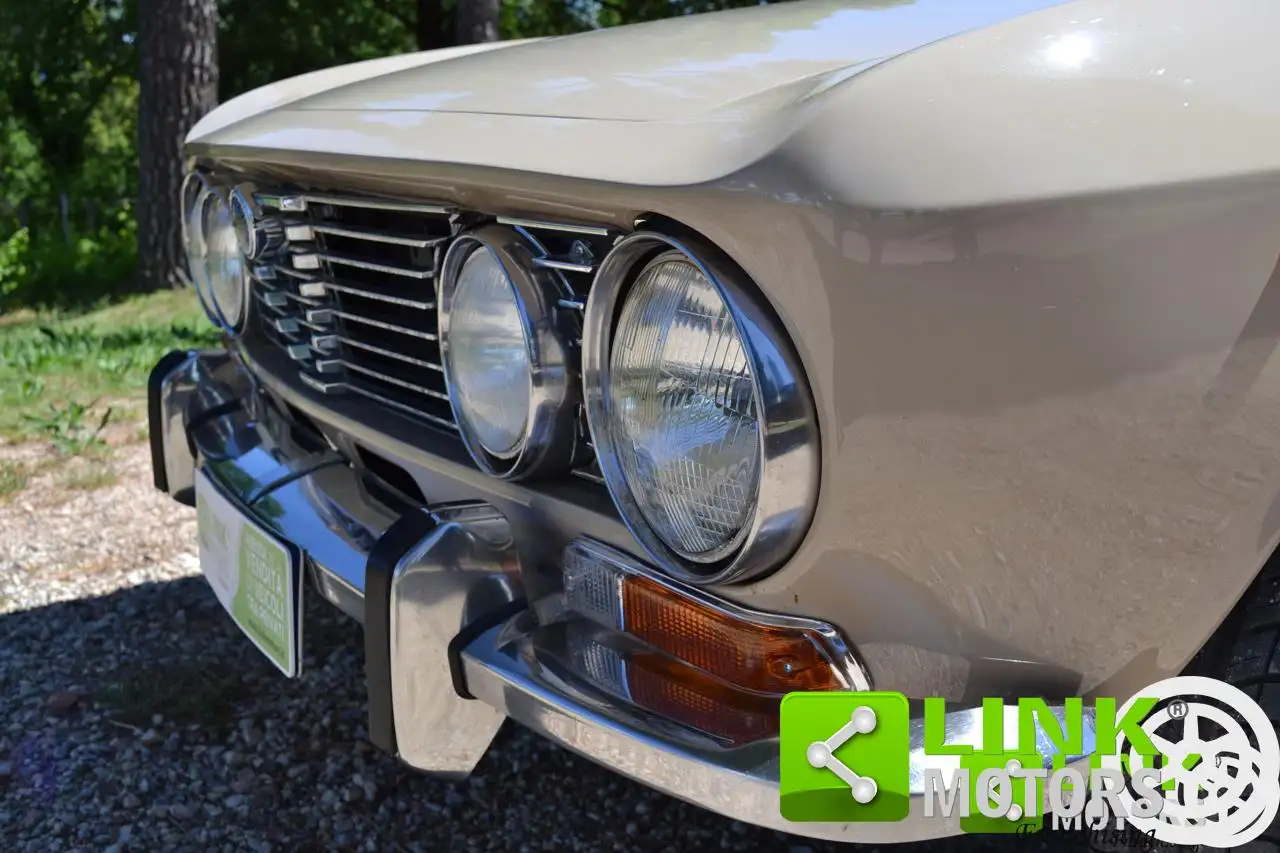 Alfa Romeo GT VELOCE 2000 cc 1972, foto 10