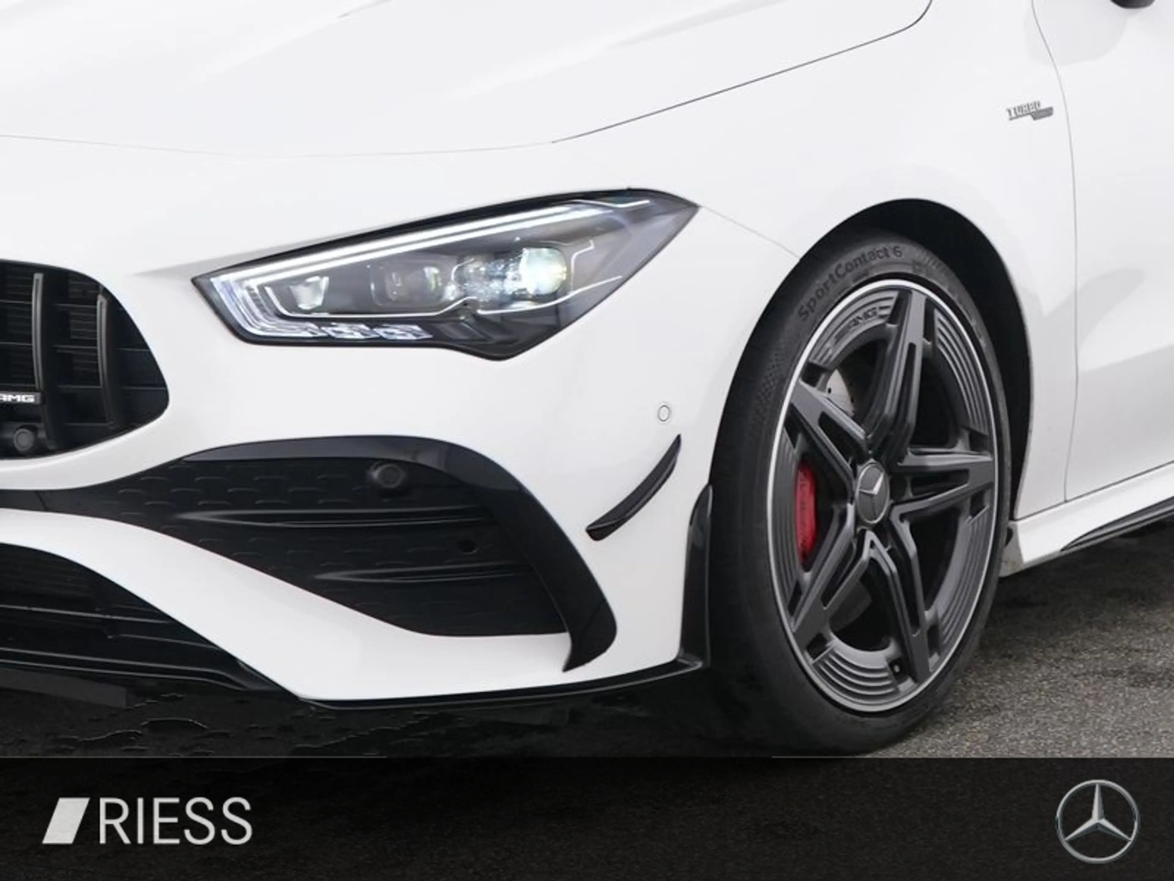 Mercedes-Benz CLA 35 AMG 4M Night Aero Standh Pano 360 19" — photo 4