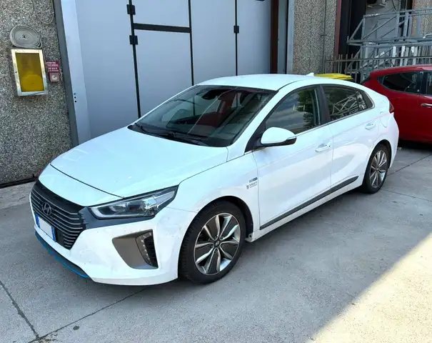 Hyundai IONIQ Hybrid 1.6 phev Comfort *UNIPROPRIETARIO-CAMBIO DOPPIA FRIZIONE-DOPPIO TRENO GOMME*