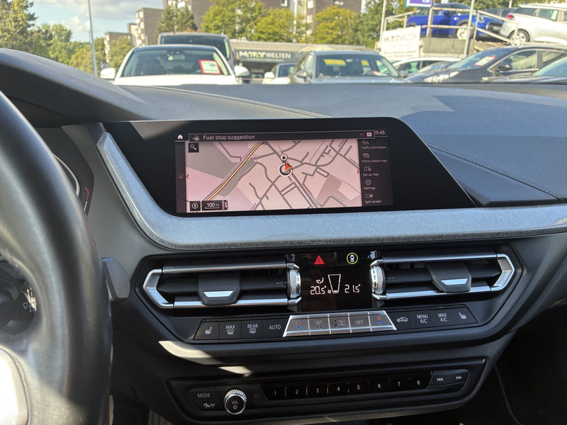 BMW 118 i Luxury Line (EURO 6d-TEMP) 118i EU6d-T Luxury Li — photo 14