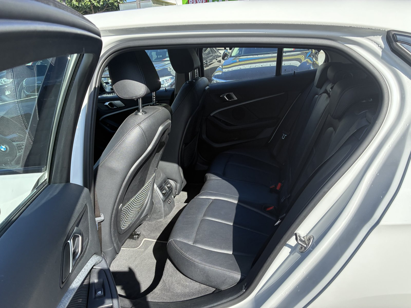 BMW 118 i Luxury Line (EURO 6d-TEMP) 118i EU6d-T Luxury Li — photo 7
