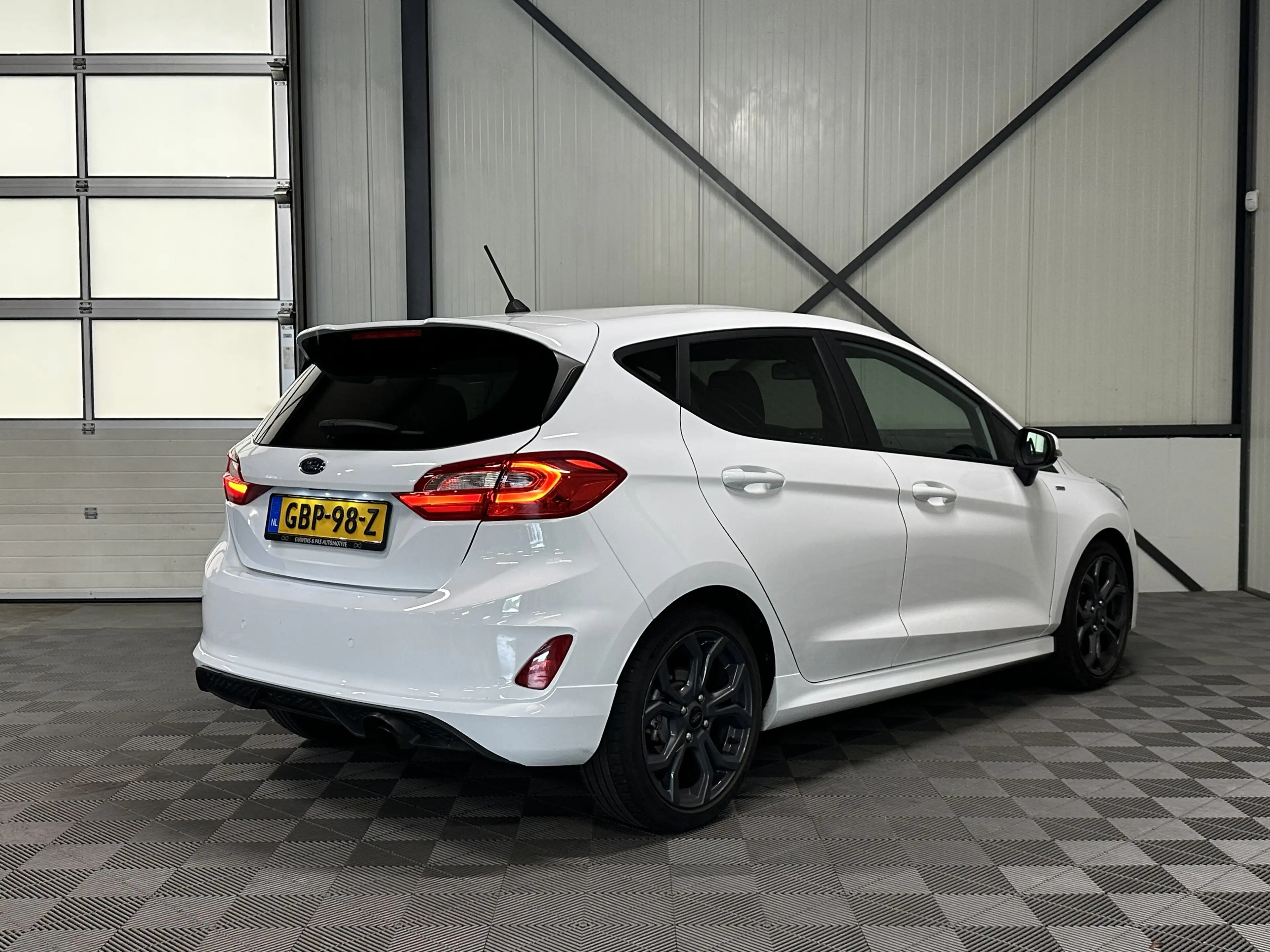 Ford Fiesta 1.0 EcoBoost | ST-Line 5-Drs | Airco-Ecc | Cruise — photo 2