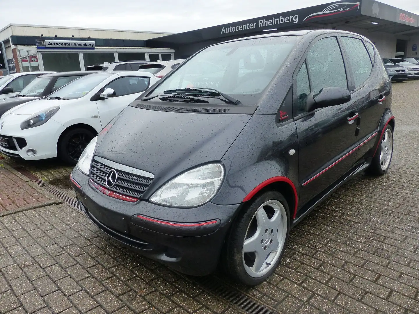 Mercedes-Benz A 190 AMG Automatik Leder EF Allu Sport Grijs - 1