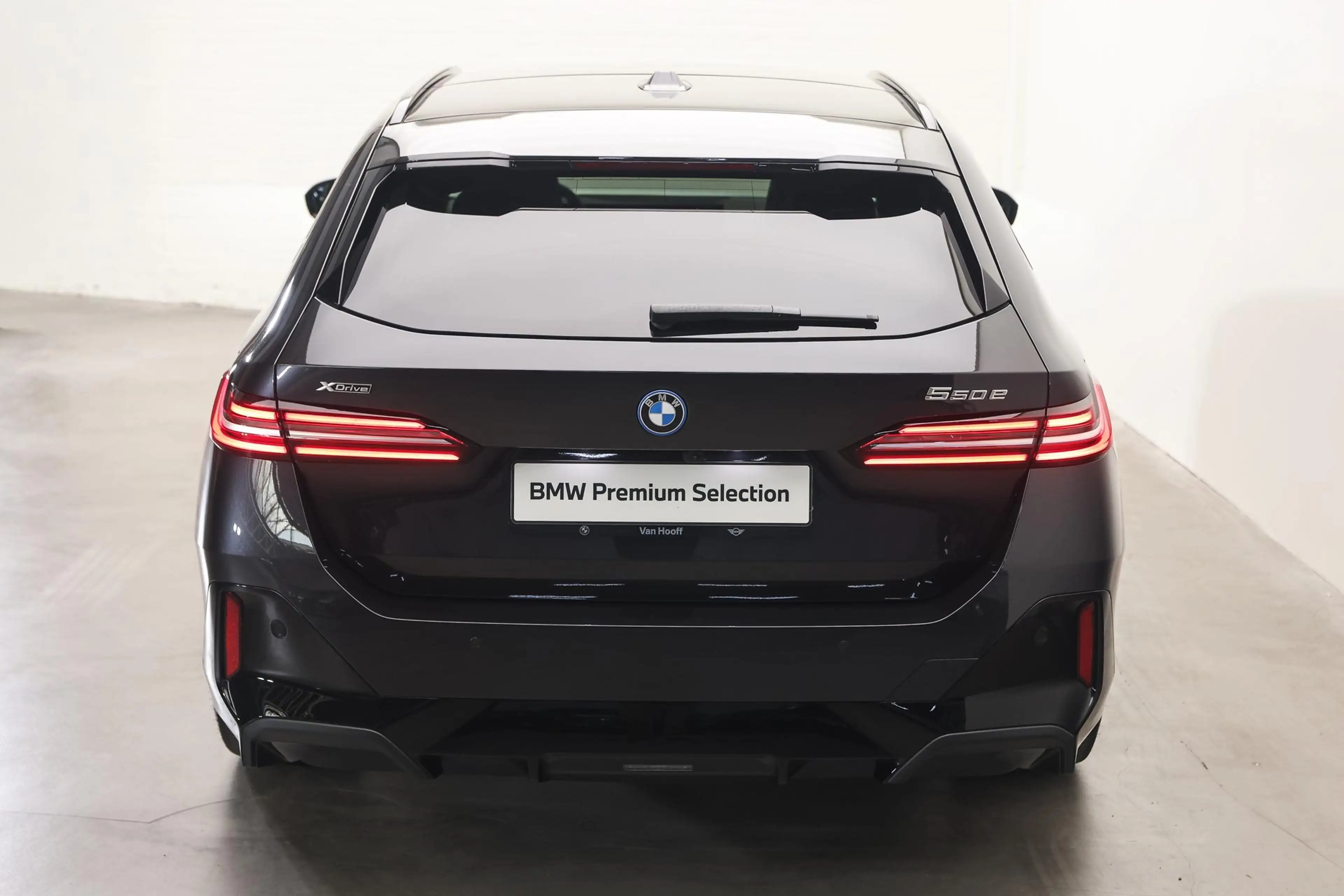 BMW 550 5 Serie Touring 550e xDrive M Sport Automaat / Tre — photo 6