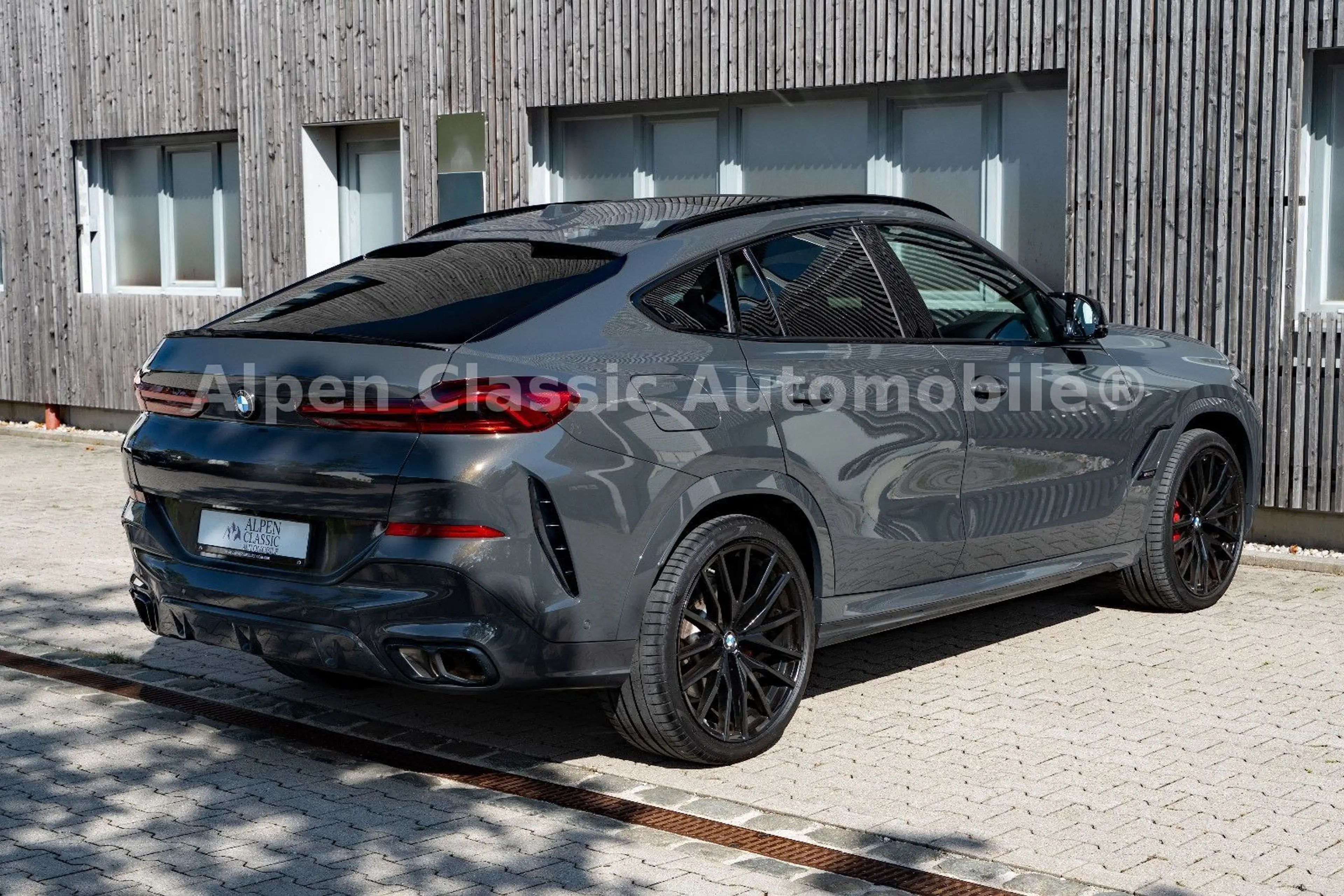 BMW X6 M60 i xDrive Panorama, AHK, Massage — photo 5