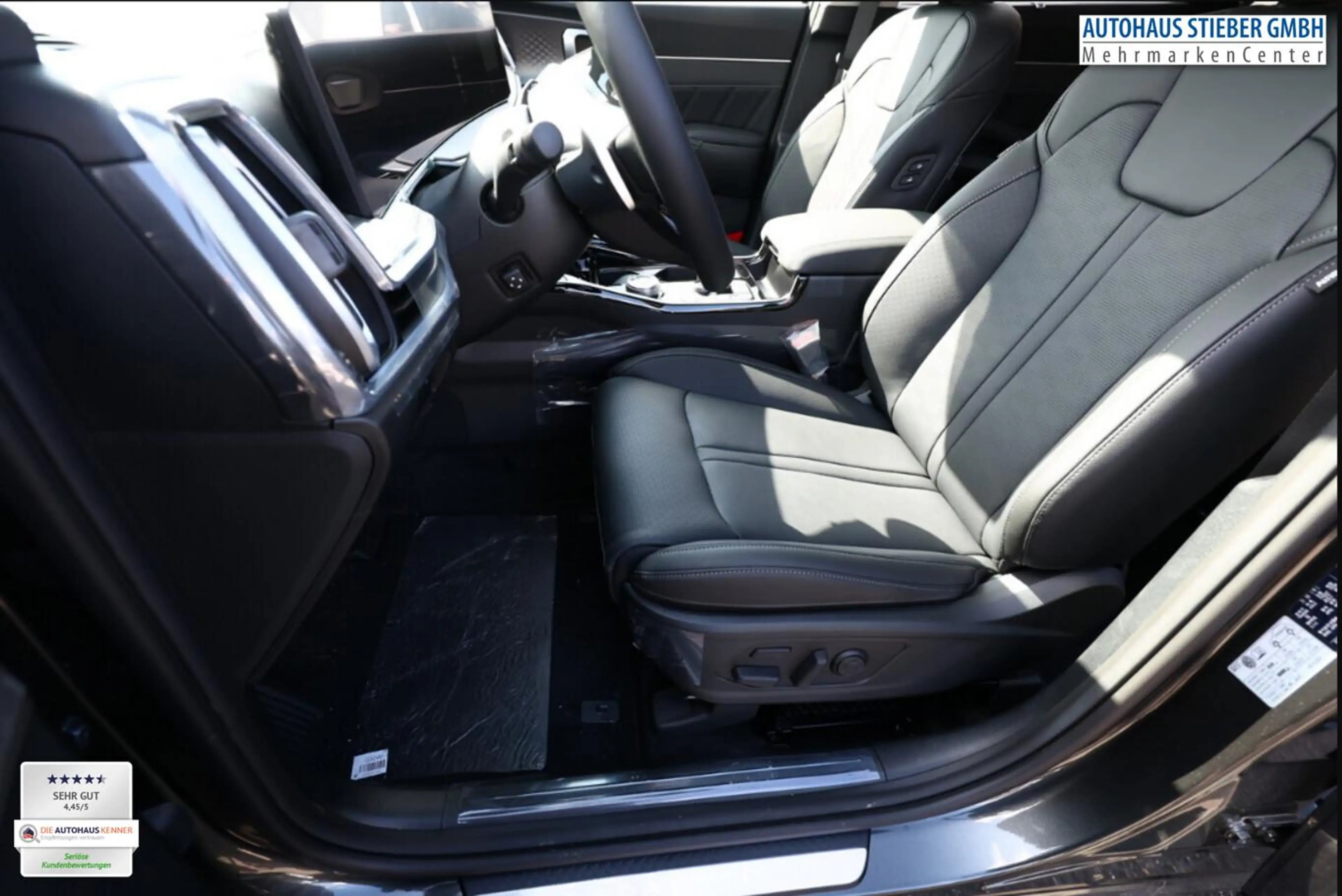 Kia Sorento 4WD 7S Pano Bose HUD eHK ACC SHZ Nav Kam 142 kW... — photo 11