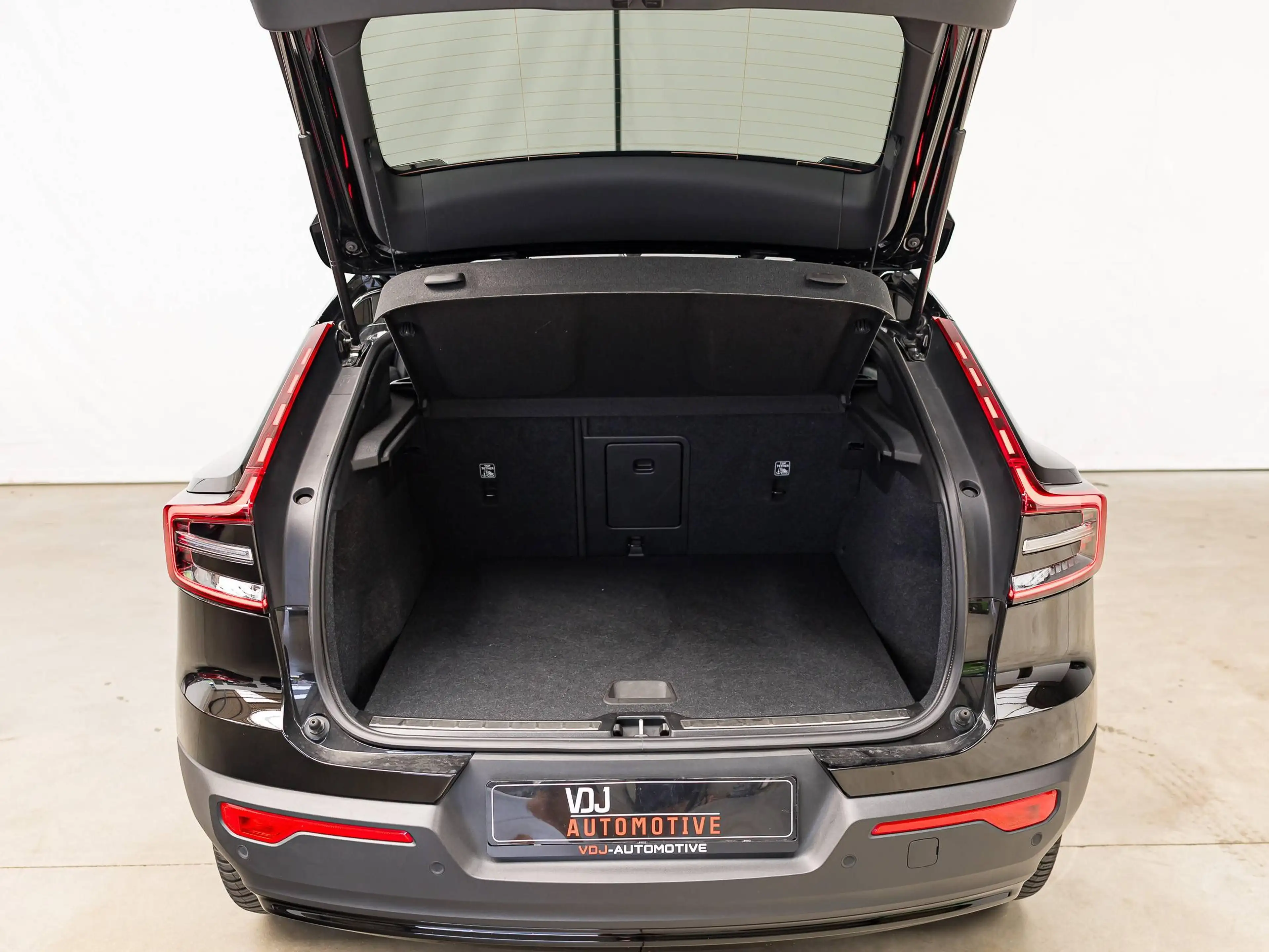 Volvo C40 C40 69 kWh RECHARGE CORE|GARANTIE|ZETELVERW.|HIGH PERF. AUDIO|BLUETOOTH|ACC|LA|CAMERA| — photo 12