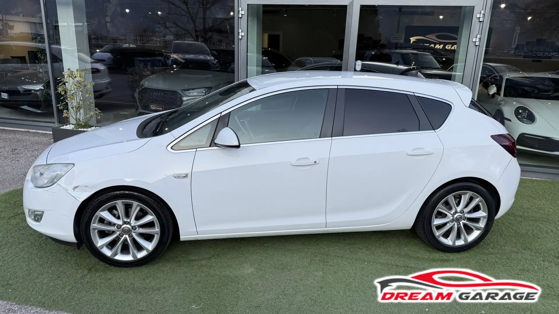 Opel Astra Astra 5p 1.7 cdti Cosmo 110cv Blanc - 2