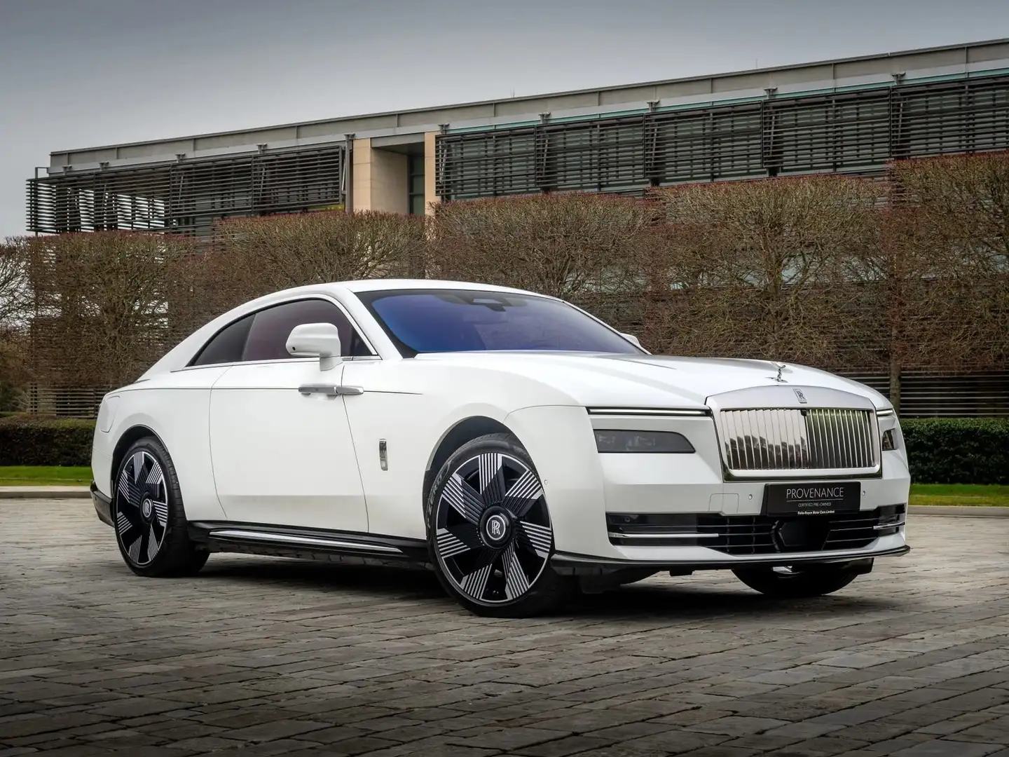 Rolls-Royce Spectre *PROVENANCE* Weiß - 1