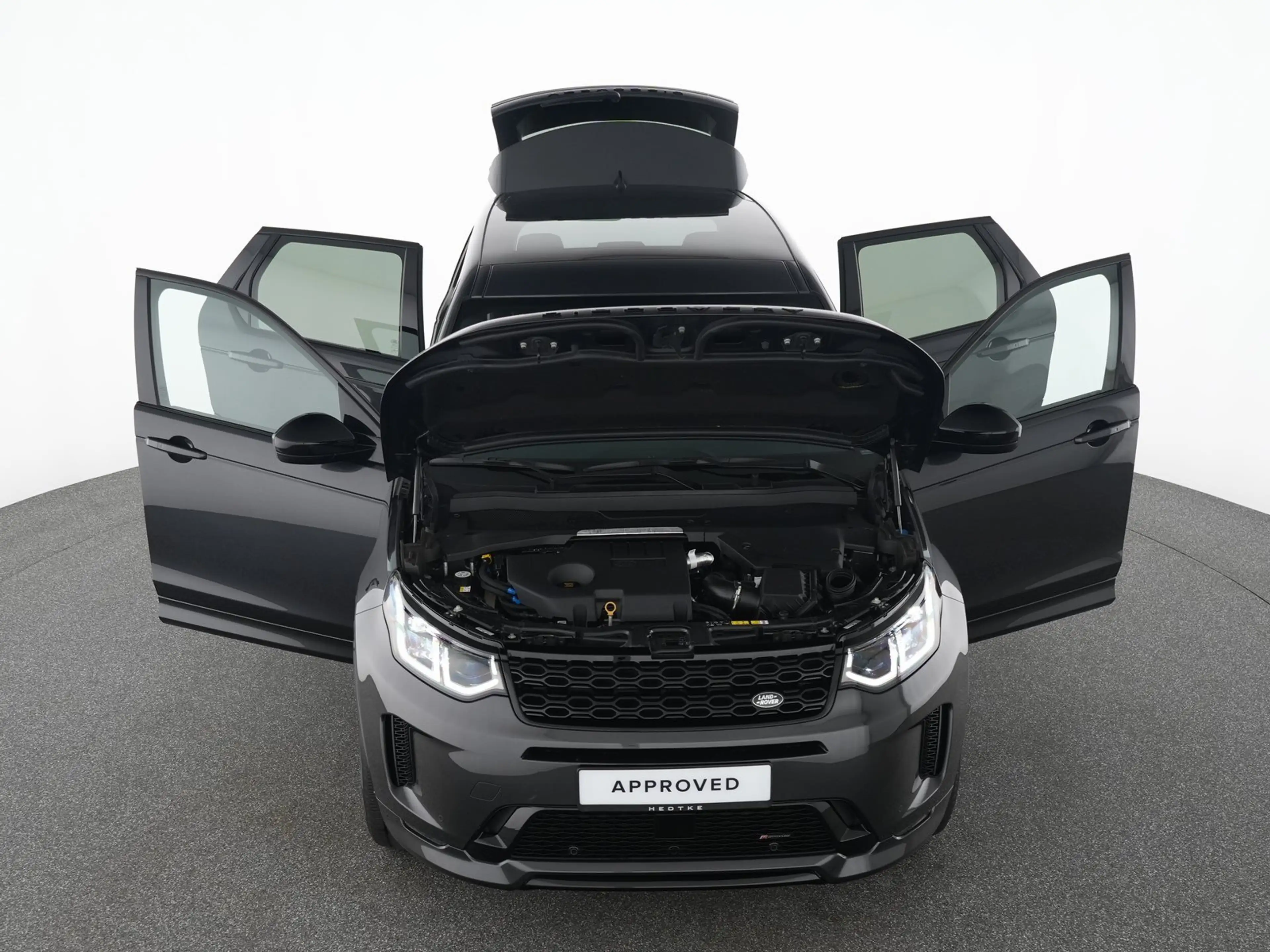 Land Rover Discovery Sport D200 R-Dynamic SE — photo 13