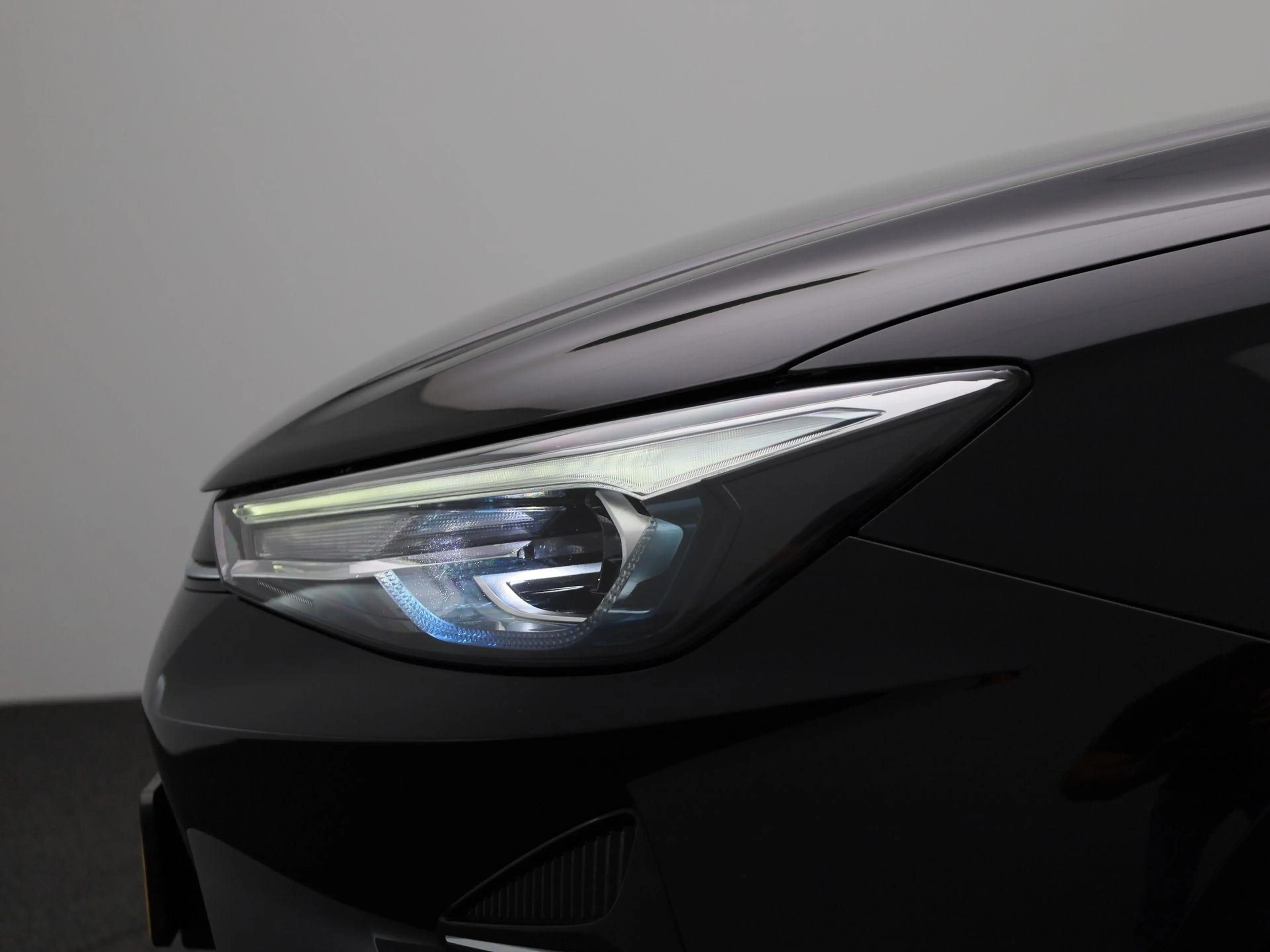 MG MG5 Long Range Luxury 61 kWh — photo 15