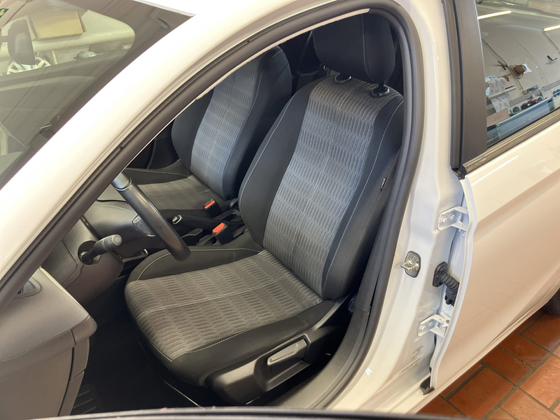 Opel Corsa F 1.2 Edition Navi+SHZ+Kam.+PDC+SpurH — photo 7