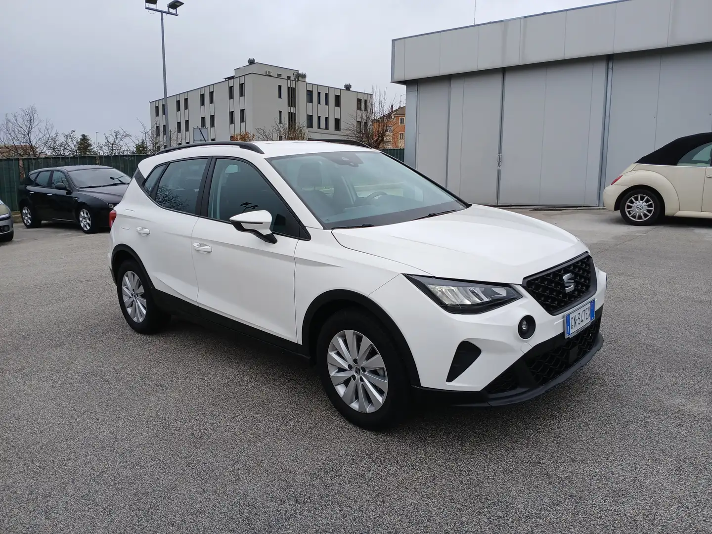SEAT Arona ARONA 1.0 ECOTSI STYLE 110 CV DSG AUTO 2023 Bianco - 2