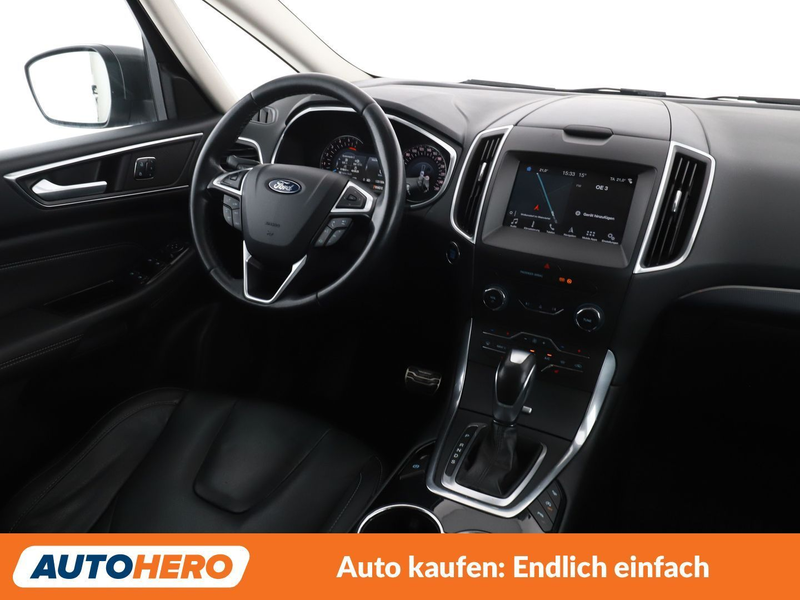 Ford S-Max 2.0 TDCi Titanium — photo 13