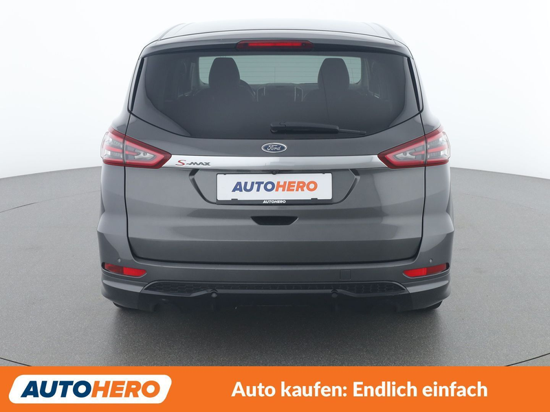 Ford S-Max 2.0 TDCi Titanium — photo 5