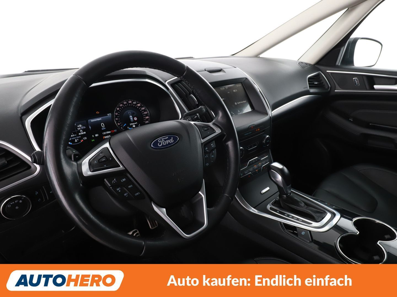Ford S-Max 2.0 TDCi Titanium — photo 11