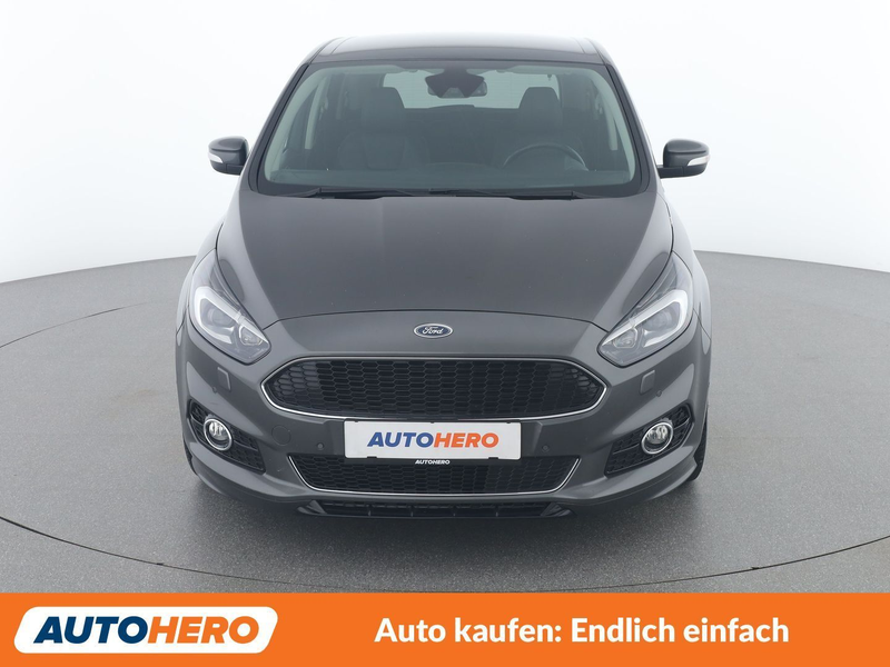 Ford S-Max 2.0 TDCi Titanium — photo 9