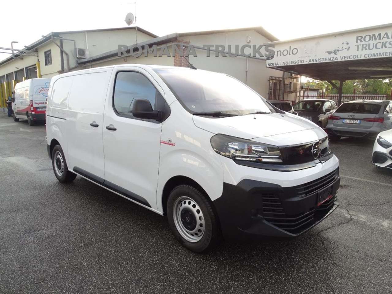 Opel Vivaro L2 H1 ISOLATO + EVAPORATORE HACCP FARMACI