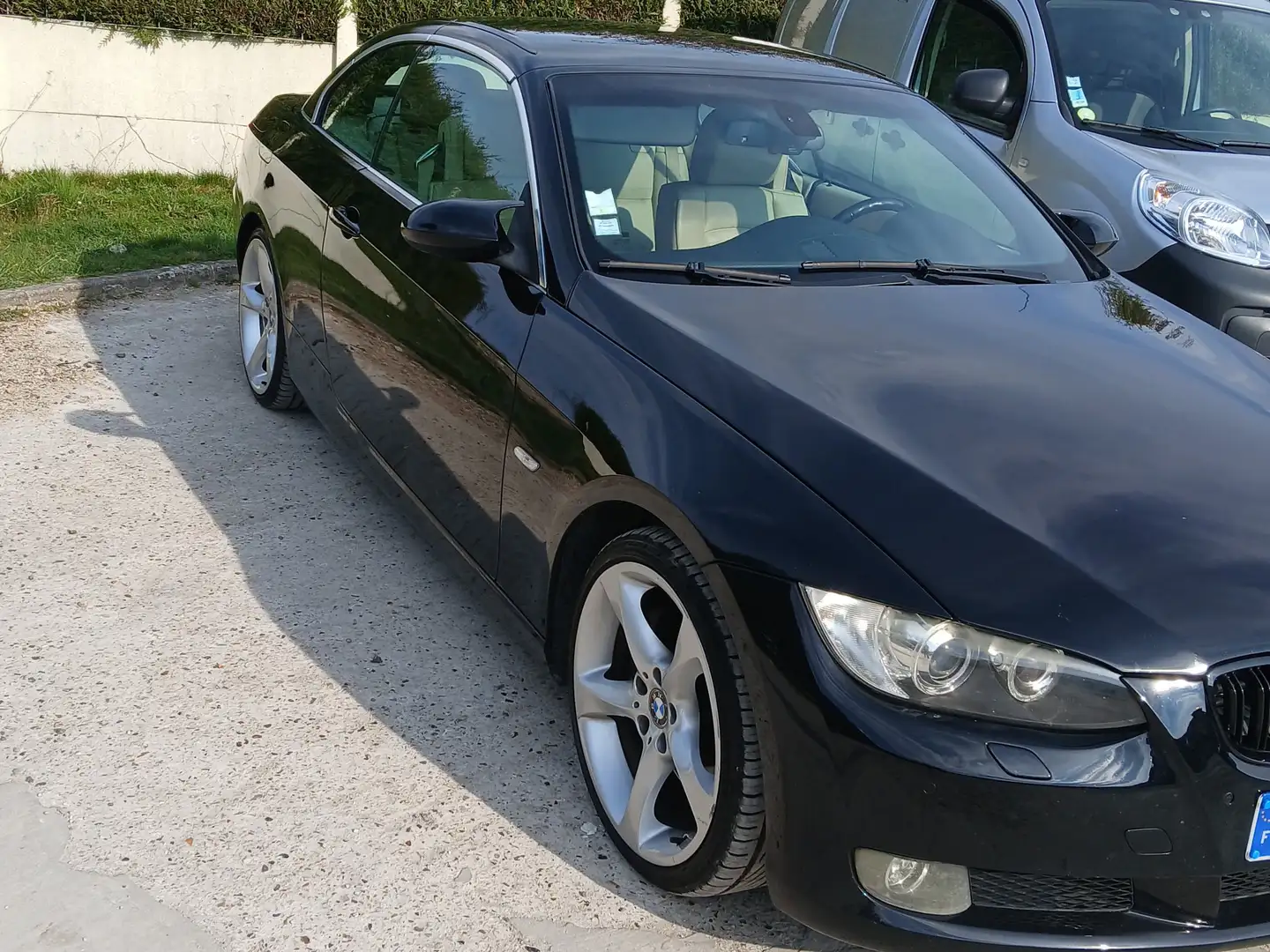BMW 330 Cab 330d Luxe A Noir - 2