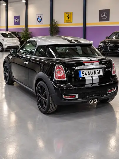 MINI Cooper 2012, foto 3