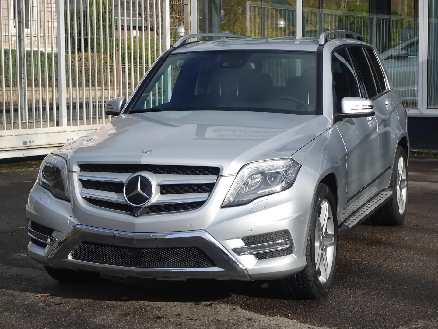 Mercedes-Benz GLK 350 GLK 350 4Matic AMG Paket Comand 360° Kamera ILS Silber - 1