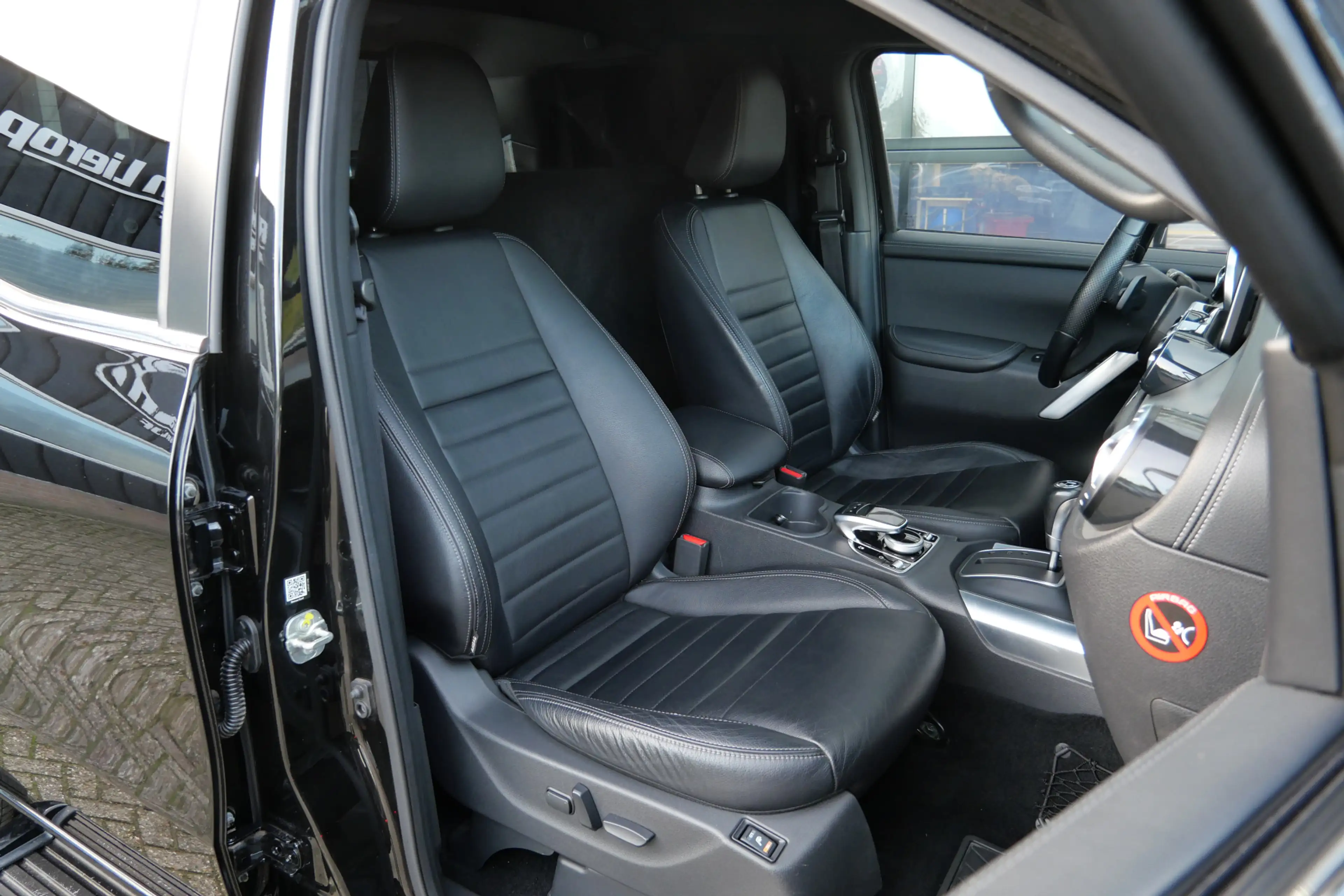 Mercedes-Benz X 350 d 4-MATIC Progressive | Grijs Kenteken | 360° | De — photo 2