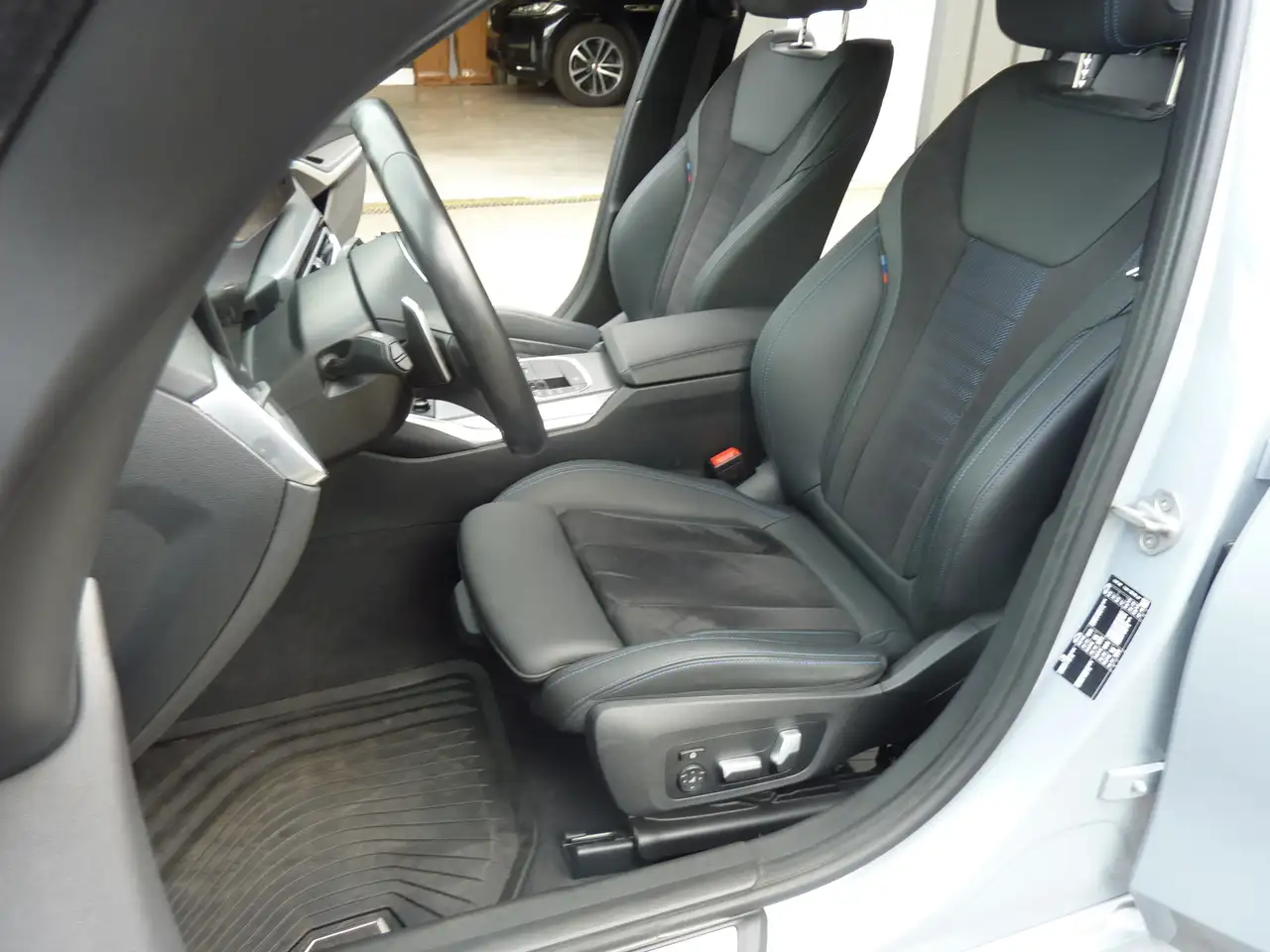 BMW 320 Touring 320iAS M-Pack 7