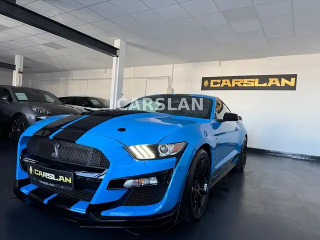 Ford Mustang view 7