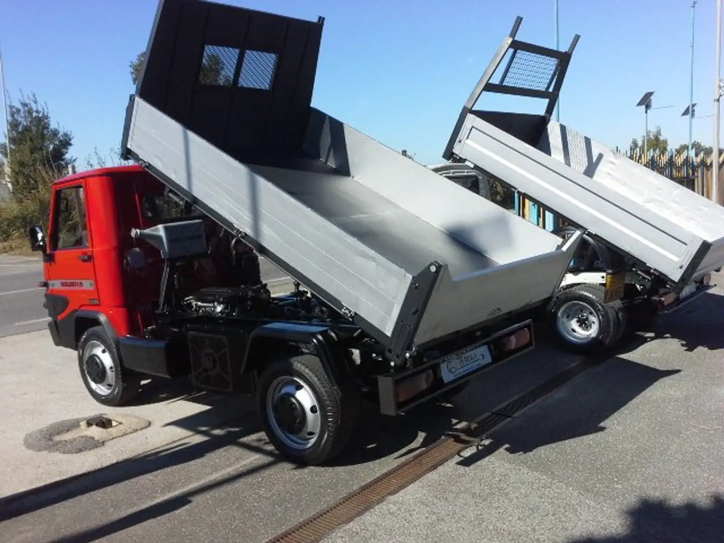 Piaggio Porter EFFEDI GASOLONE 1.5 CRDI CASSONE RIBALTABILE Rosso - 2