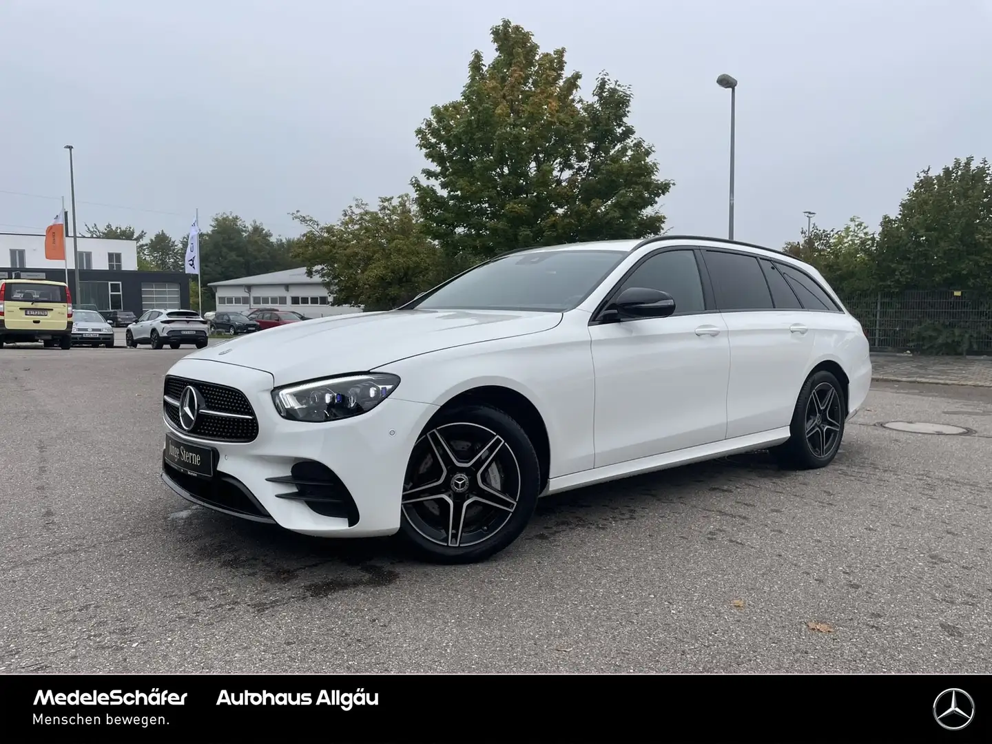 Mercedes-Benz E 300 E 300 de T 4MATIC AMG Night AHK MLED Kam Totwin Weiß - 2