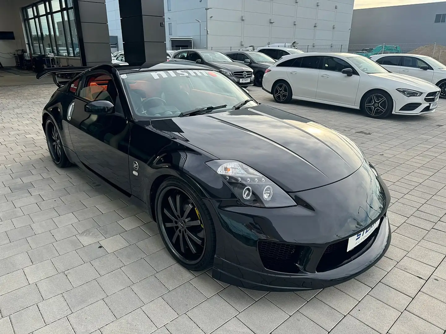 Nissan 350 Z Schwarz - 2