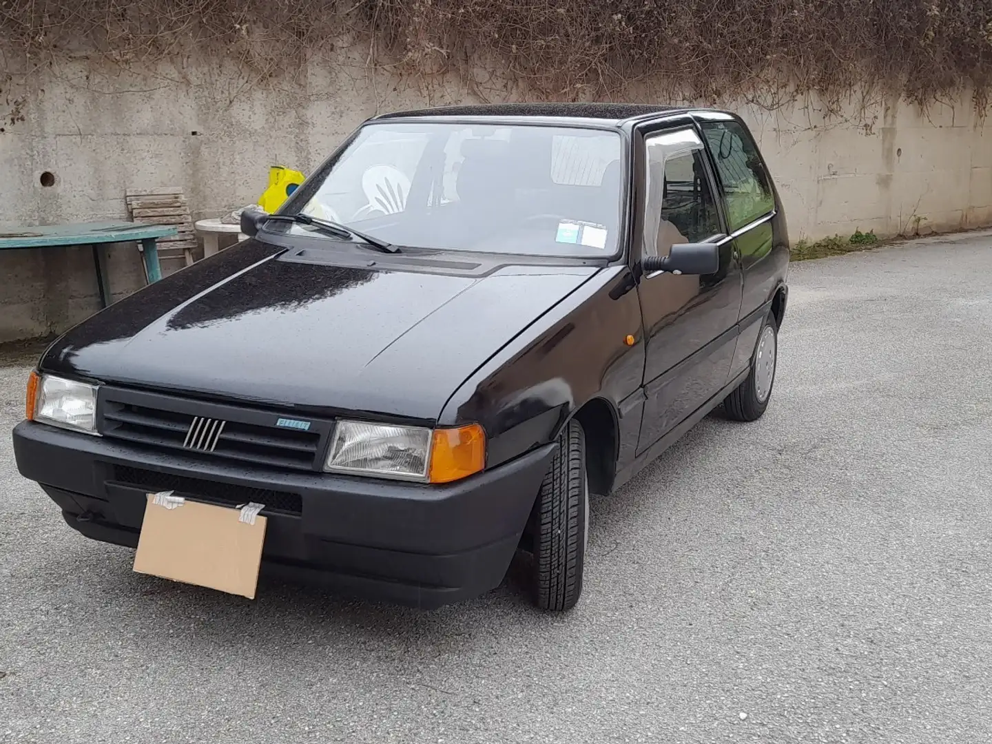 Fiat Uno 3p 1.0 Fire 45cv my89 Zwart - 1